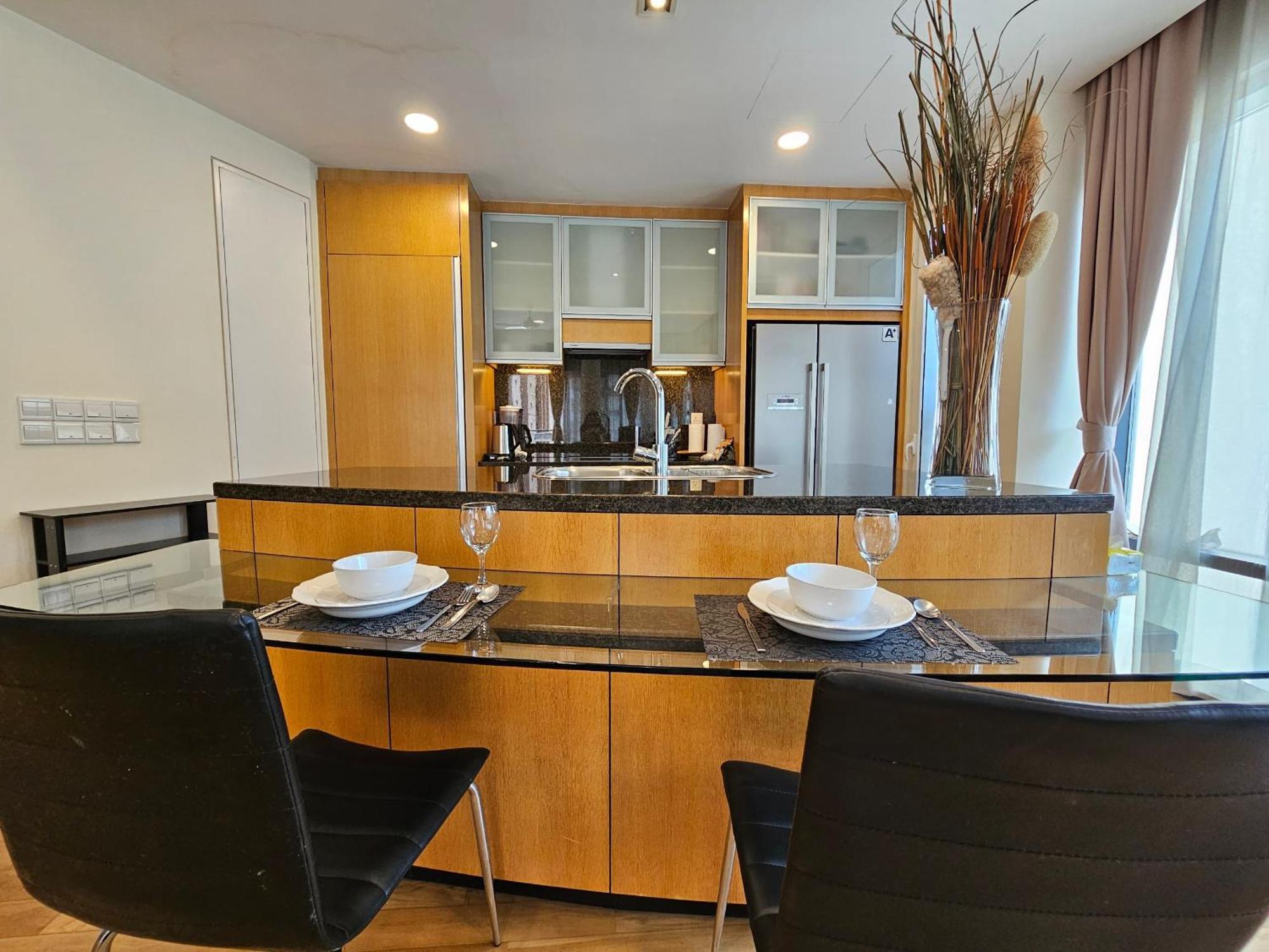 Urban Oasis At St Mary Klcc 1bed2bath *
